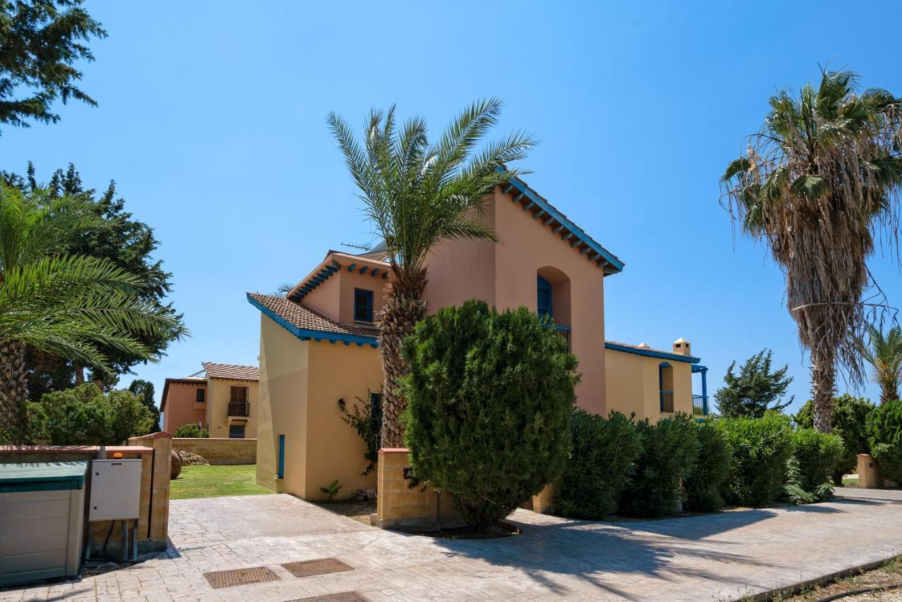 The Olympians Villas Polis Extérieur photo