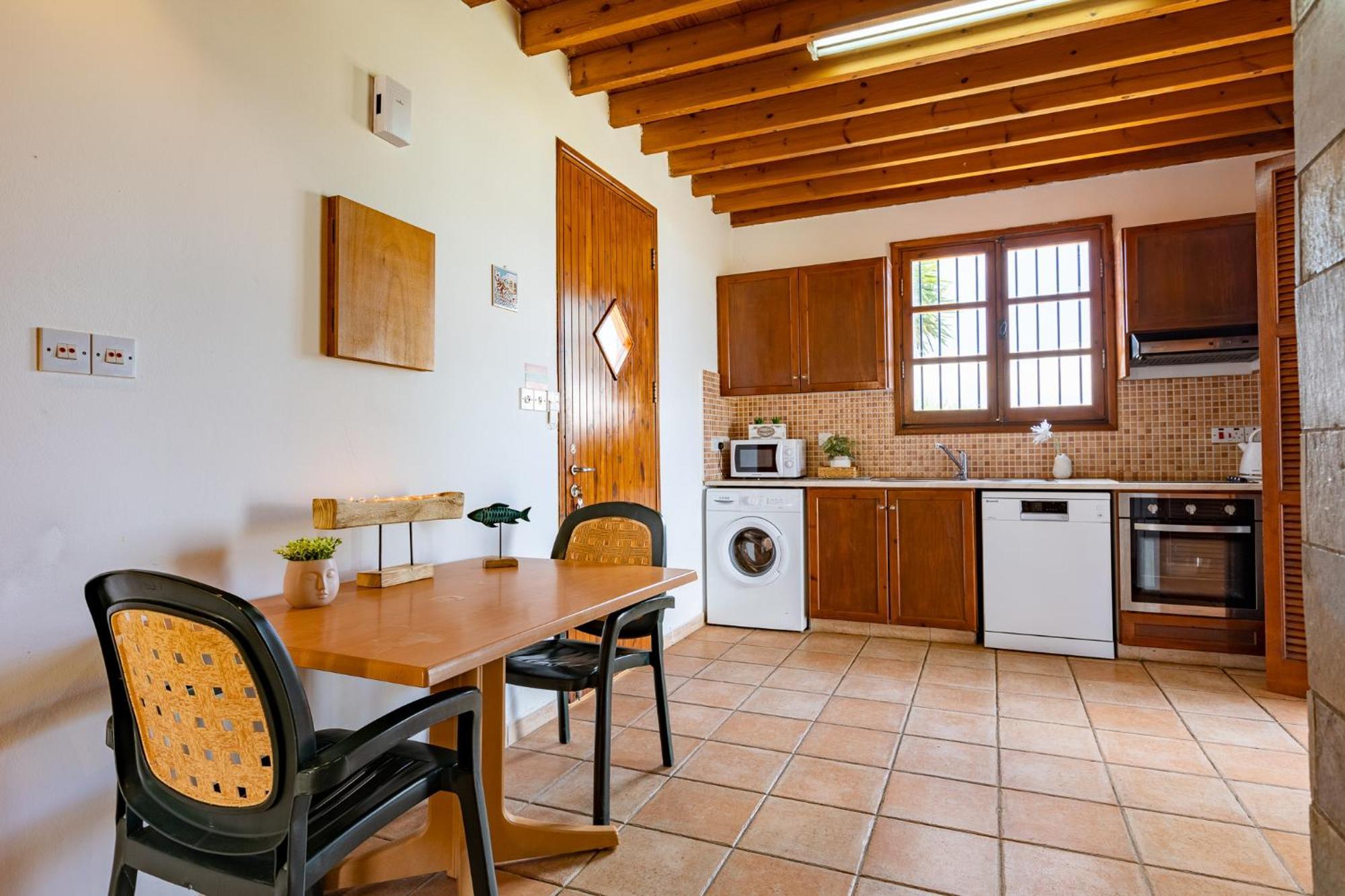 The Olympians Villas Polis Extérieur photo