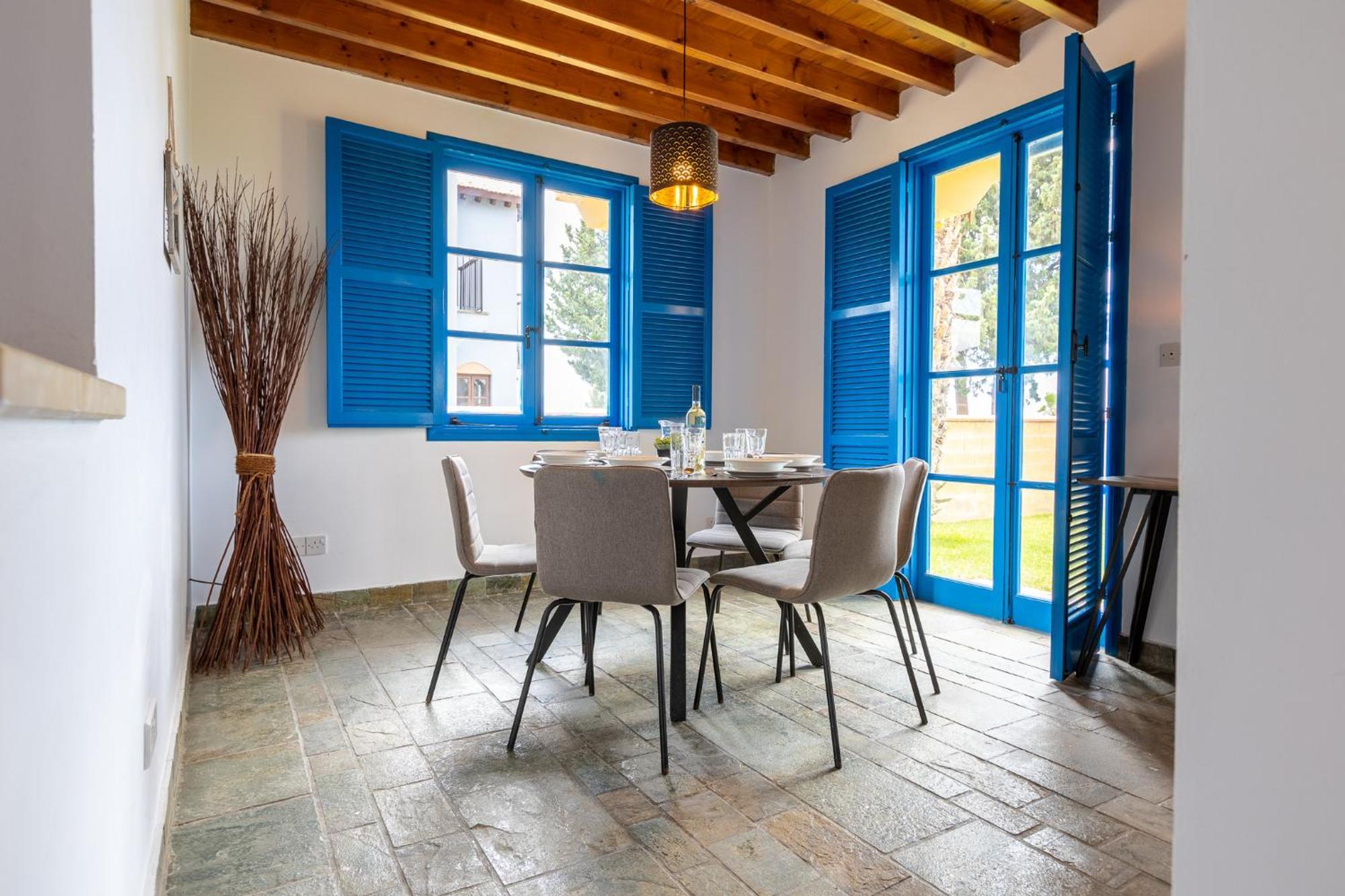 The Olympians Villas Polis Extérieur photo