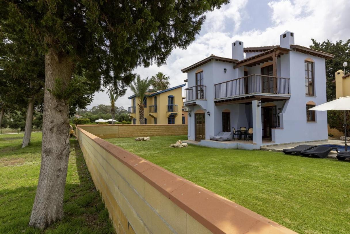 The Olympians Villas Polis Extérieur photo